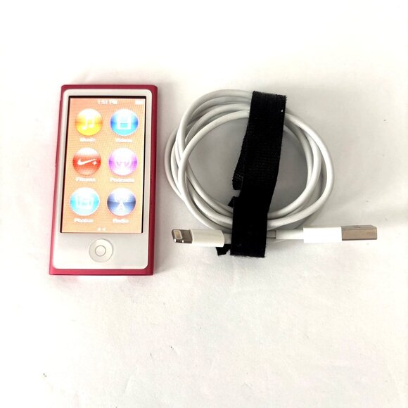 Apple iPod nano 7th Generation Mid 2015 Pink (16GB) with Charging cable - Picture 2 of 4
